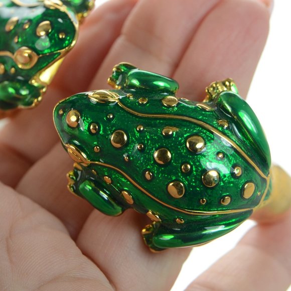 Kenneth Jay Lane | Jewelry | Vintage Kenneth Jay Lane Kjl  Vintage Kenneth Jay Lane KJL Polished Gold-tone Green Frog Bracelet